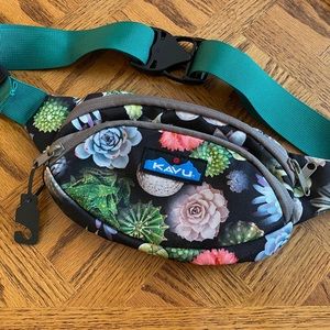 Kavu succulent fanny pack